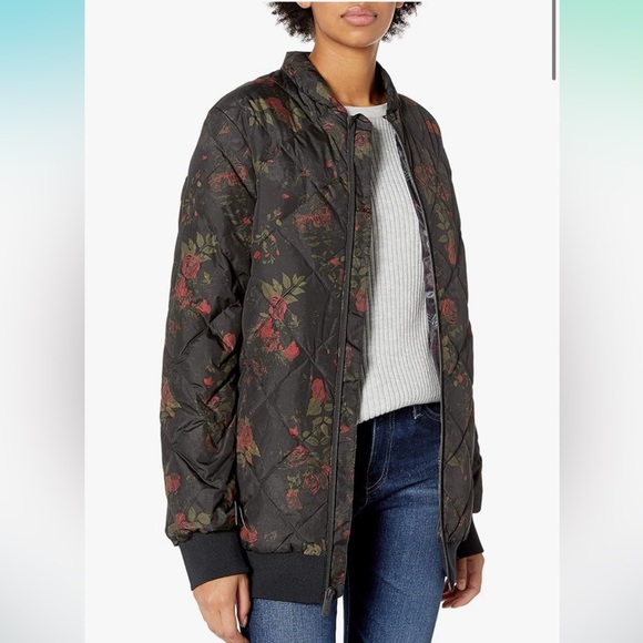 Volcom Casco Down Puff Packable Jacket Black Floral - Picture 1 of 6